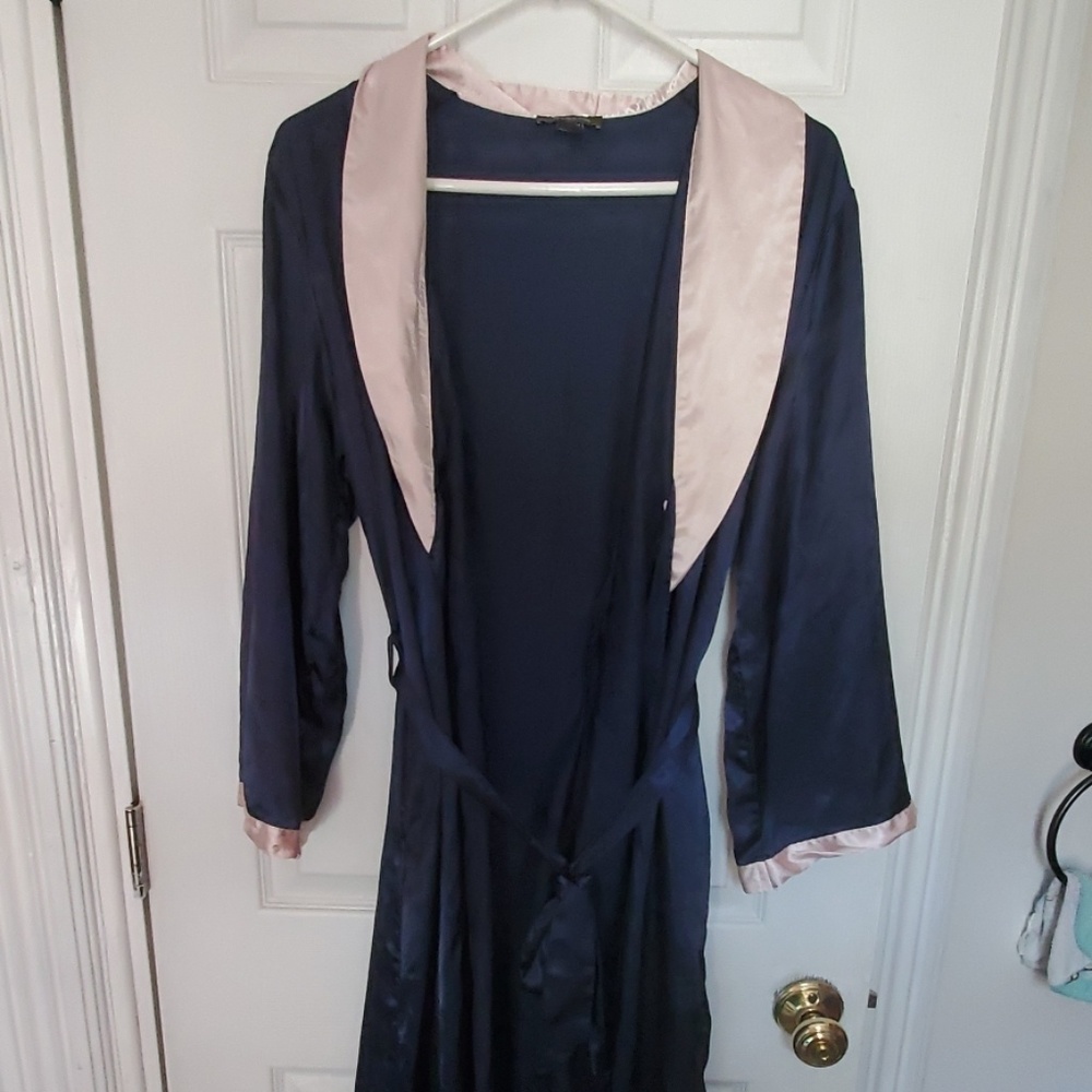 jones New York robe
